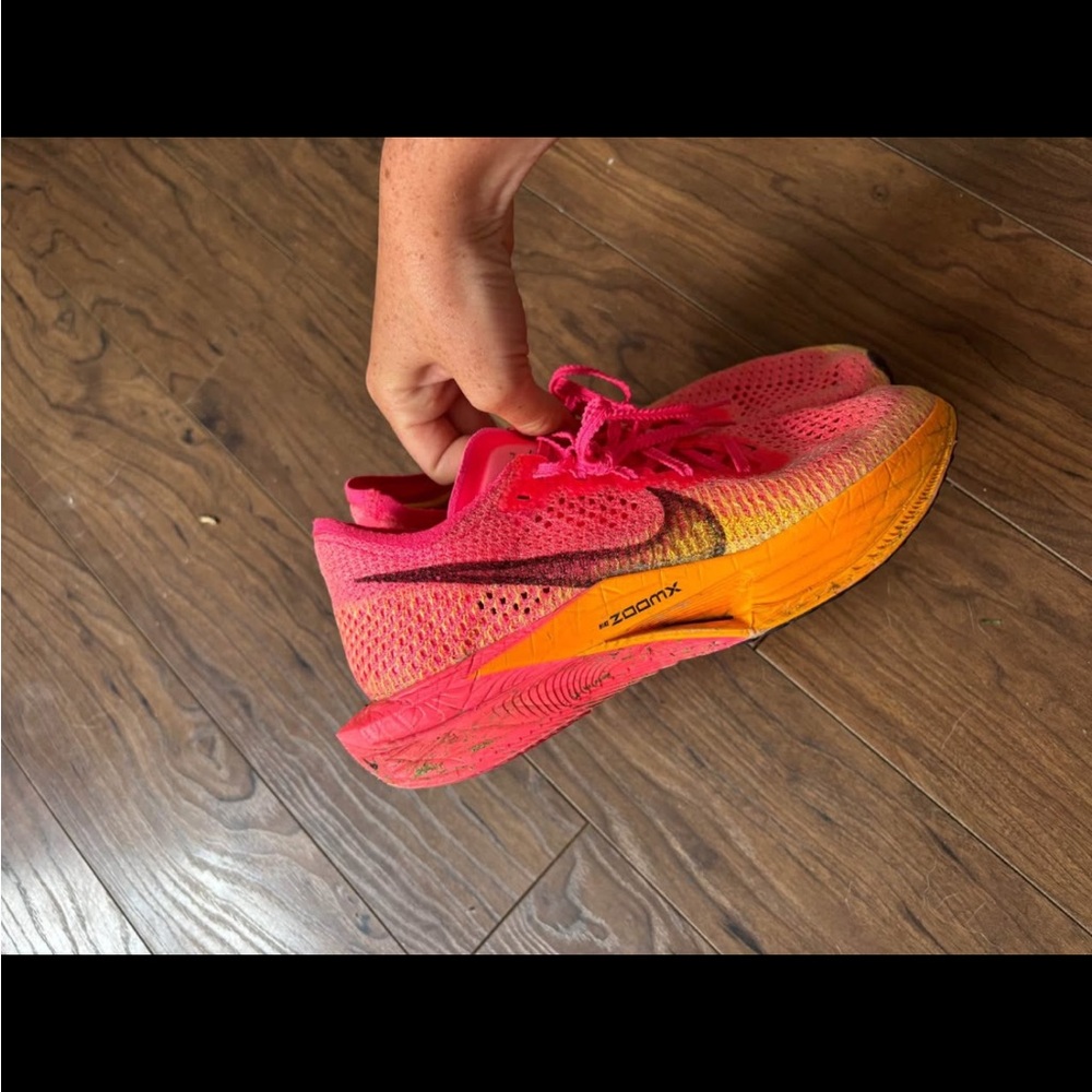 Nike Women's Vibrant Pink and Yellow Athletic Shoes